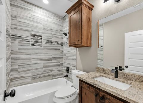 Tiny photo for 905 W Virginia Street, Navasota, TX 77868 (MLS # 26004431)