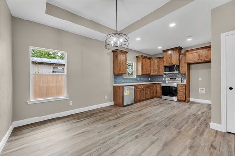 Tiny photo for 905 W Virginia Street, Navasota, TX 77868 (MLS # 26004431)