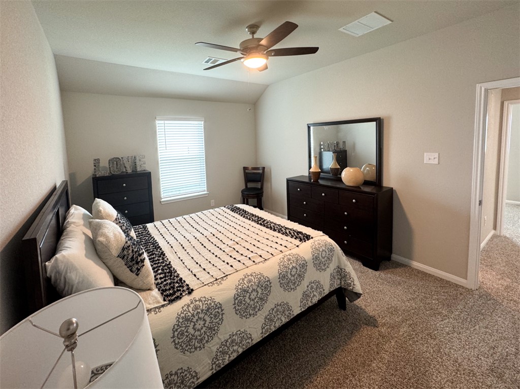 Bryan, Texas 77807, United States, 4 Bedrooms Bedrooms, ,3 BathroomsBathrooms,Residential,Active,172672