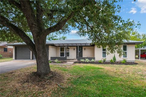 Photo of 1509 Barak Lane, Bryan, TX 77802 (MLS # 26004519)