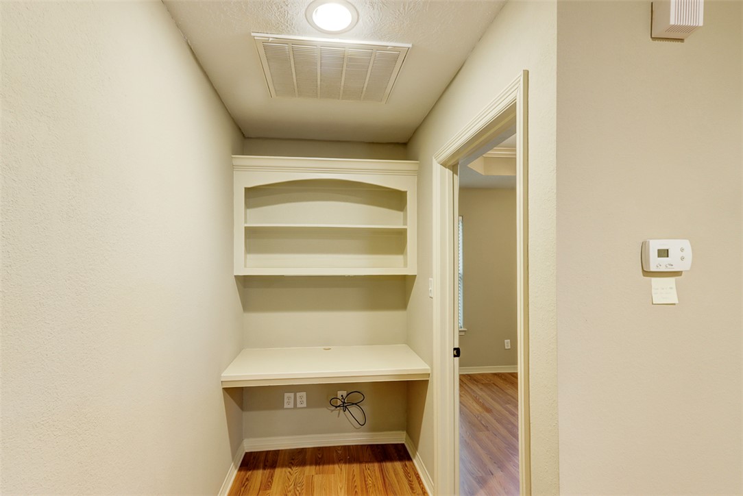 College Station, Texas 77840, United States, 2 Bedrooms Bedrooms, ,3 BathroomsBathrooms,Residential,Active,136402