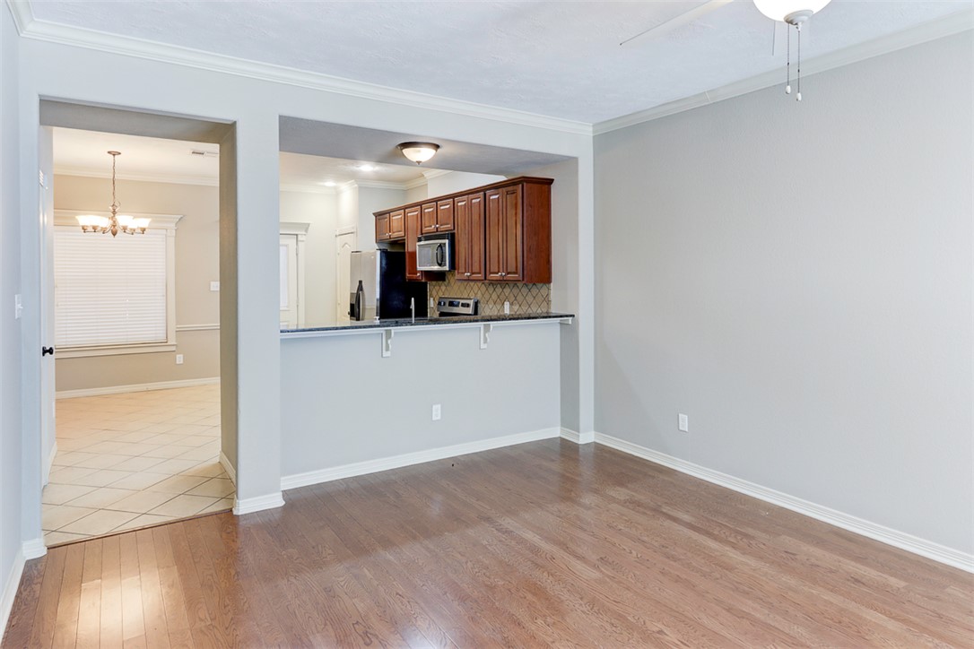 College Station, Texas 77840, United States, 2 Bedrooms Bedrooms, ,3 BathroomsBathrooms,Residential,Active,136402