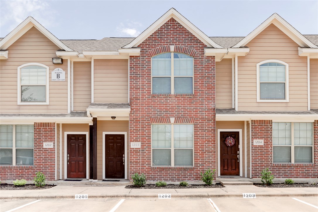 College Station, Texas 77840, United States, 2 Bedrooms Bedrooms, ,3 BathroomsBathrooms,Residential,Active,136402