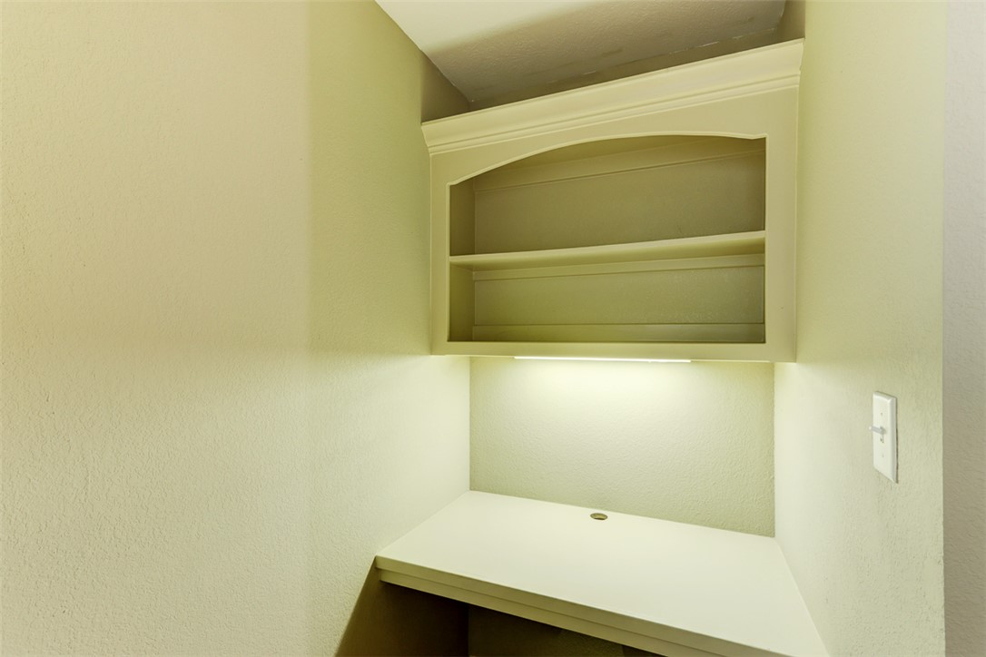 College Station, Texas 77840, United States, 2 Bedrooms Bedrooms, ,3 BathroomsBathrooms,Residential,Active,136402