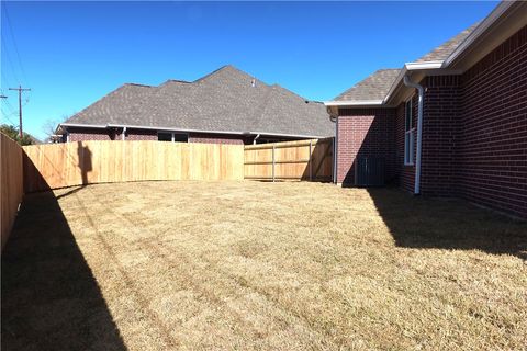 Tiny photo for 2010 Reagan Court, Bryan, TX 77802 (MLS # 26006293)