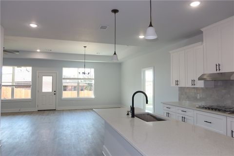 Tiny photo for 2010 Reagan Court, Bryan, TX 77802 (MLS # 26006293)