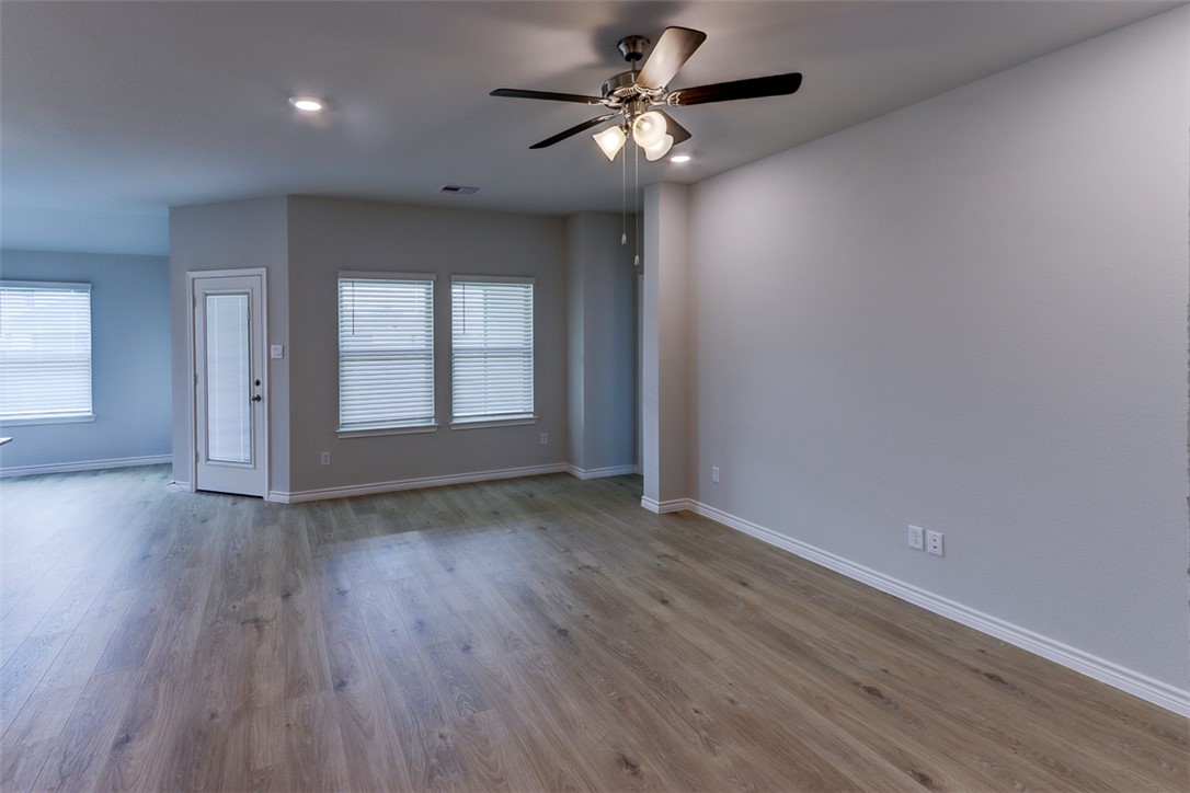 College Station, Texas 77845, United States, 4 Bedrooms Bedrooms, ,3 BathroomsBathrooms,Residential,Active,193029