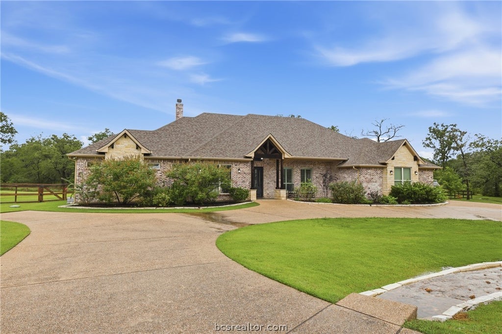 Photo of 10225 Cambridge Drive, Iola, TX 77861 (MLS # 26009280)