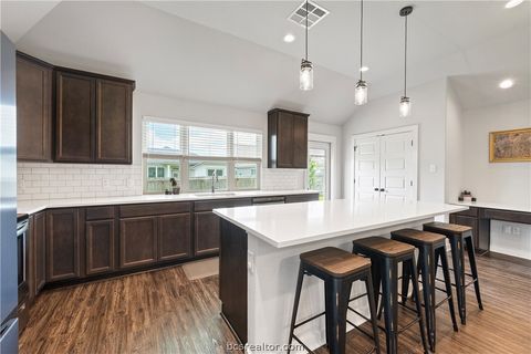 Tiny photo for 3164 Brady Court, Bryan, TX 77808 (MLS # 26006595)
