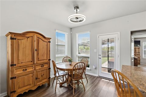 Tiny photo for 2043 Brisbane Way, Bryan, TX 77807 (MLS # 26004382)