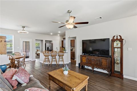 Tiny photo for 2043 Brisbane Way, Bryan, TX 77807 (MLS # 26004382)