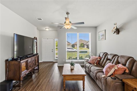 Tiny photo for 2043 Brisbane Way, Bryan, TX 77807 (MLS # 26004382)