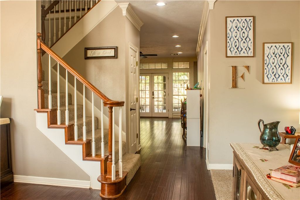 Photo of 9308 Amberwood Court, College Station, TX 77845 (MLS # 25010788)