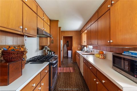Tiny photo for 800 Park Place, College Station, TX 77840 (MLS # 26005264)