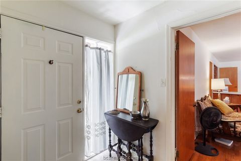 Tiny photo for 800 Park Place, College Station, TX 77840 (MLS # 26005264)
