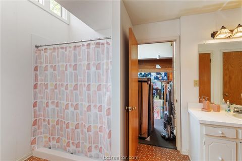 Tiny photo for 800 Park Place, College Station, TX 77840 (MLS # 26005264)