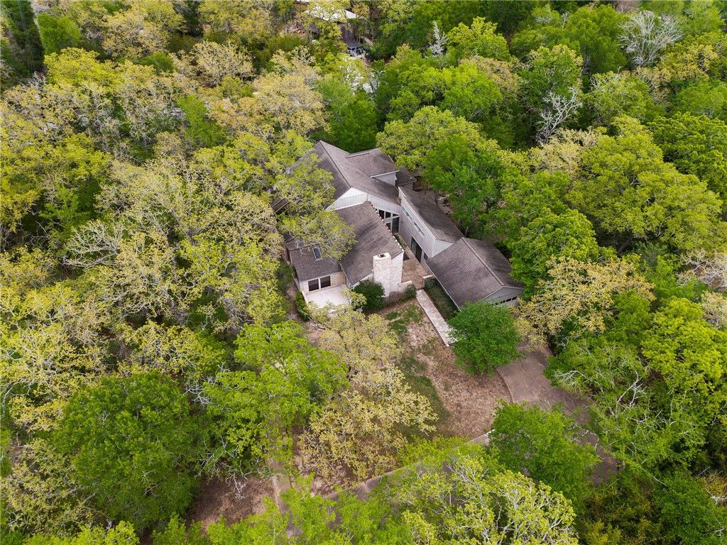 Photo of 2520 Faulkner Drive, College Station, TX 77845 (MLS # 26003774)