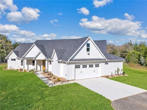 Photo of 2716 County Road 324, Caldwell, TX 77836 (MLS # 25013232)