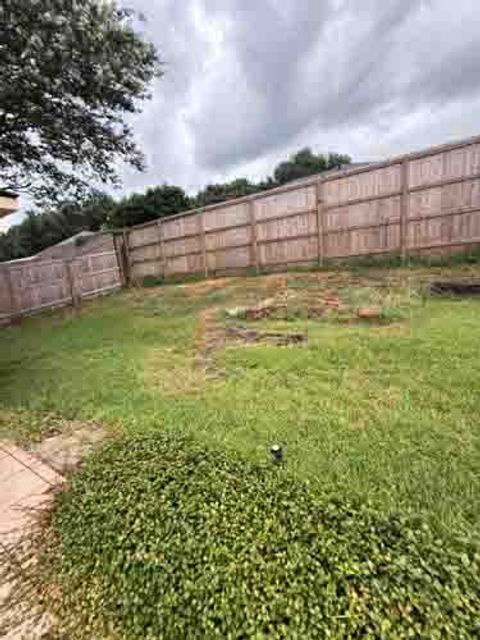 Tiny photo for 303 Scenic Brook ST, Brenham, TX 77833 (MLS # 26009142)