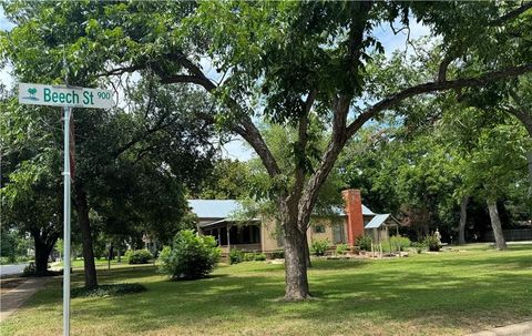 Tiny photo for 1303 Pecan Street, Bastrop, TX 78602 (MLS # 26001628)