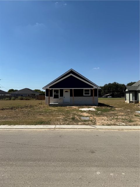 Tiny photo for 1708 Pine Street, Hearne, TX 77859 (MLS # 25013292)