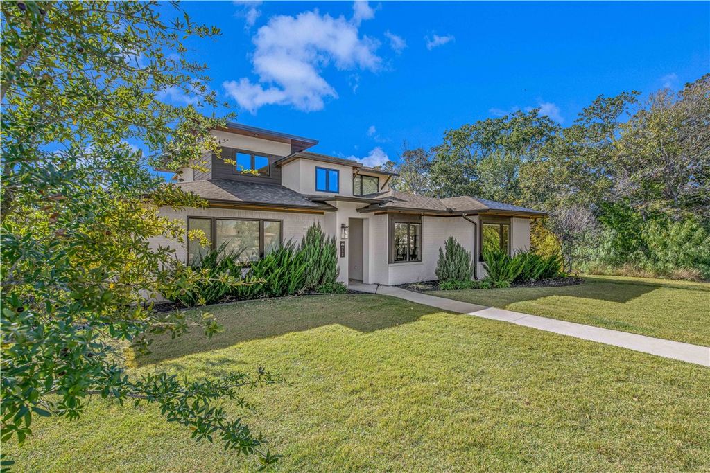 Photo of 4772 Concordia Drive, Bryan, TX 77802 (MLS # 25012572)