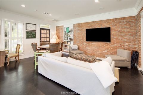 Tiny photo for 1004 Sonoma Circle, College Station, TX 77845 (MLS # 26004958)