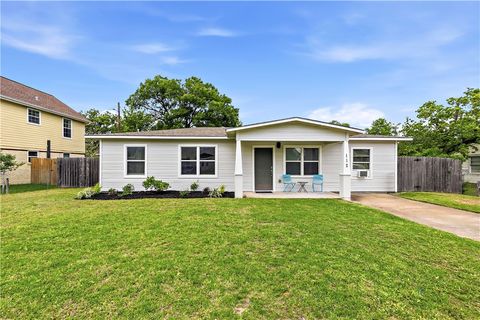 Photo of 112 Ehlinger Drive, Bryan, TX 77801 (MLS # 26002862)