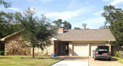 1111 Merry Oaks Drive, College Station, TX 77840 - MLS#: 24002134