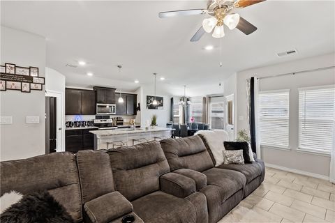 Tiny photo for 2009 Chief Street, Bryan, TX 77807 (MLS # 26003510)