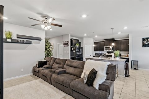 Tiny photo for 2009 Chief Street, Bryan, TX 77807 (MLS # 26003510)