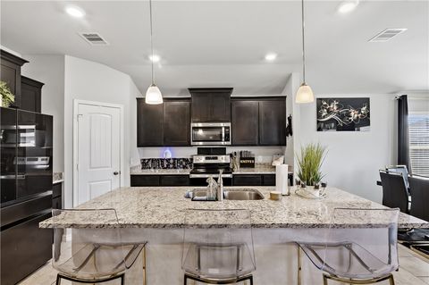 Tiny photo for 2009 Chief Street, Bryan, TX 77807 (MLS # 26003510)