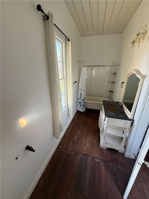 Tiny photo for 507 E Logan Street, Calvert, TX 77837 (MLS # 26004236)