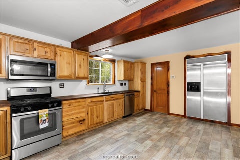 Tiny photo for 8387 Box Elder, Plantersville, TX 77363 (MLS # 26012463)