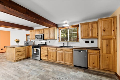 Tiny photo for 8387 Box Elder, Plantersville, TX 77363 (MLS # 26012463)