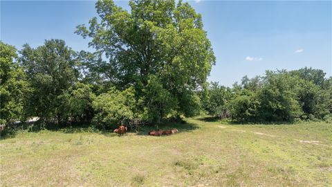 Tiny photo for 9163 N Fm 46, Franklin, TX 77856 (MLS # 26006035)