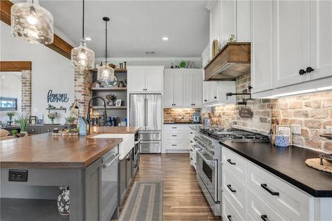Tiny photo for 9163 N Fm 46, Franklin, TX 77856 (MLS # 26006035)