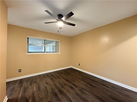 Tiny photo for 405 Rose Marie Boulevard, Hearne, TX 77859 (MLS # 26005327)