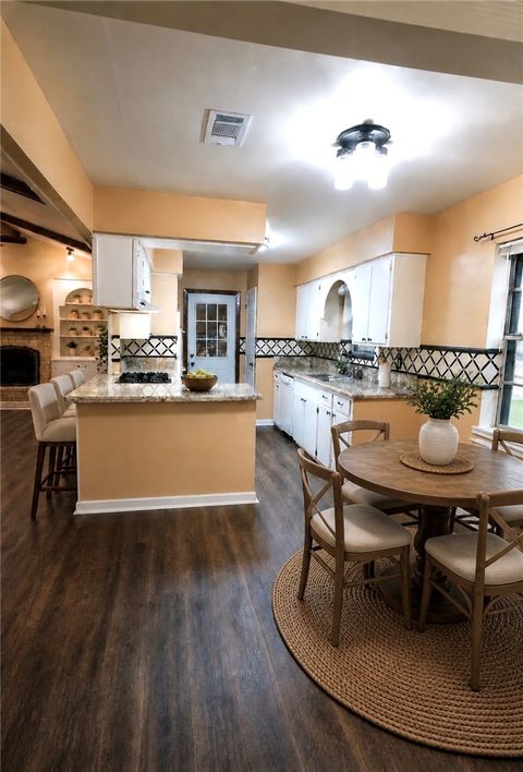 Tiny photo for 405 Rose Marie Boulevard, Hearne, TX 77859 (MLS # 26005327)