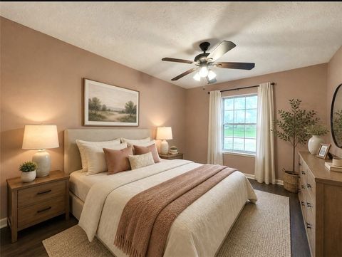 Tiny photo for 405 Rose Marie Boulevard, Hearne, TX 77859 (MLS # 26005327)