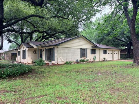 Tiny photo for 405 Rose Marie Boulevard, Hearne, TX 77859 (MLS # 26005327)