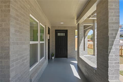 Tiny photo for 902 Post Oak Street, Hearne, TX 77859 (MLS # 26010371)