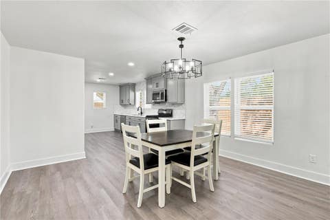 Tiny photo for 902 Post Oak Street, Hearne, TX 77859 (MLS # 26010371)