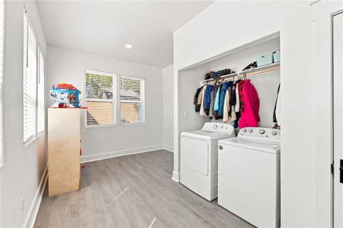 Tiny photo for 902 Post Oak Street, Hearne, TX 77859 (MLS # 26010371)