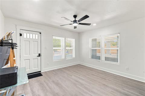 Tiny photo for 902 Post Oak Street, Hearne, TX 77859 (MLS # 26010371)