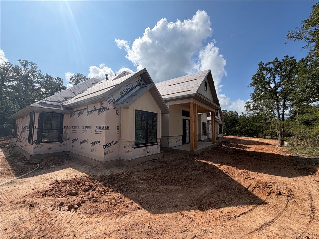 17515 Chippewa Cove