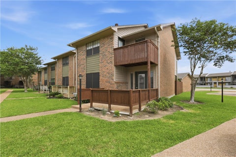 Photo of 2400 Longmire Drive #105, College Station, TX 77845 (MLS # 26006689)