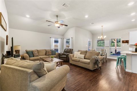 Tiny photo for 2016 Dumfries Drive, Bryan, TX 77807 (MLS # 25010909)