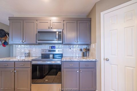 Tiny photo for 7374 Harris Lane, Bryan, TX 77808 (MLS # 26001828)