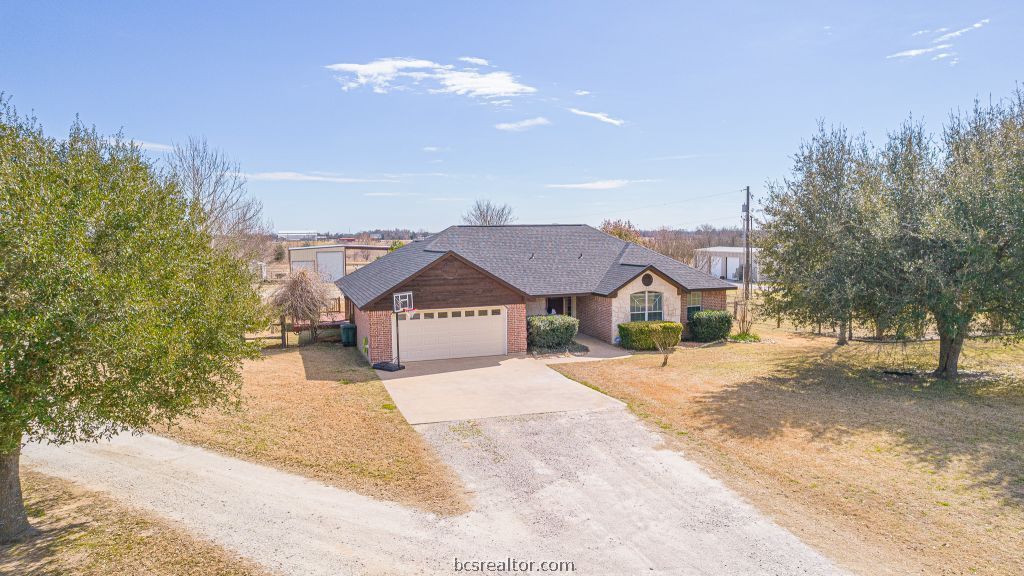 Photo of 7374 Harris Lane, Bryan, TX 77808 (MLS # 26001828)